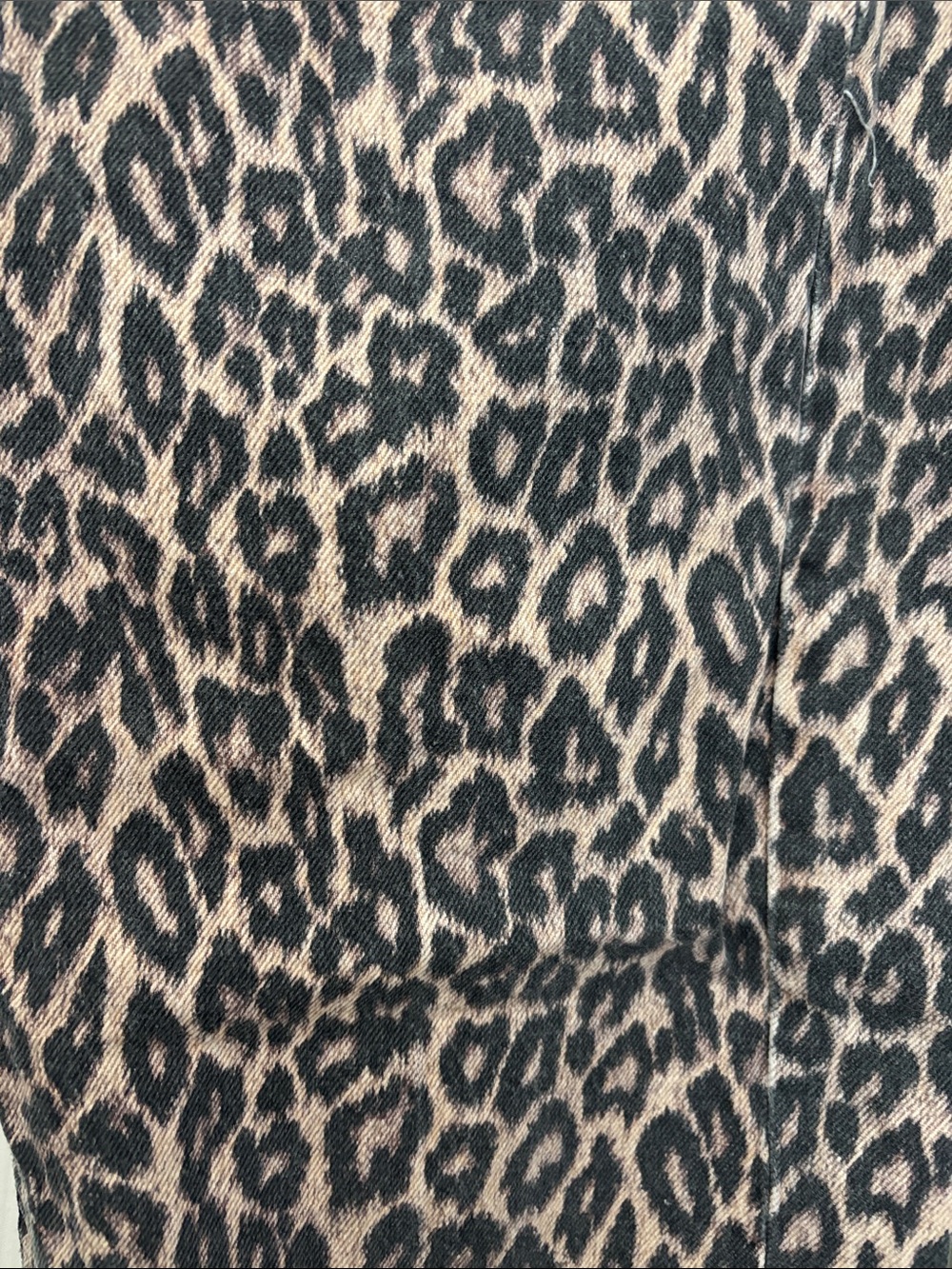 BDG Leopard-Print Wide Leg Boyfriend Kayla Jean. Urban Outfitters. SIZE 27W. NEW - Picture 3 of 9